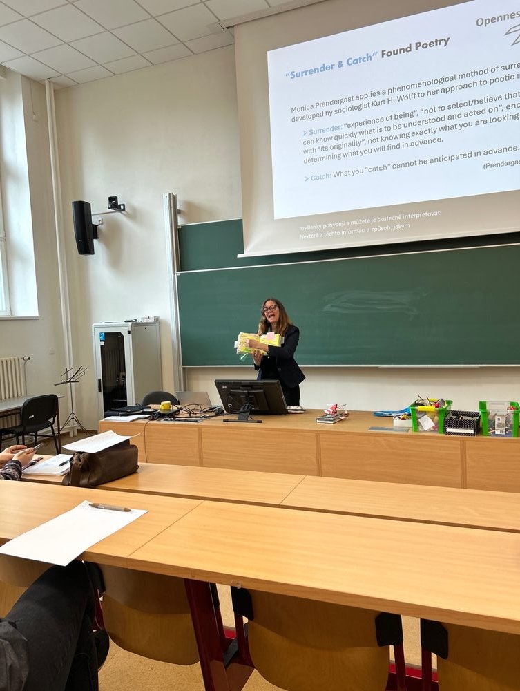 Symbolization and meaning-making of research ideas through art