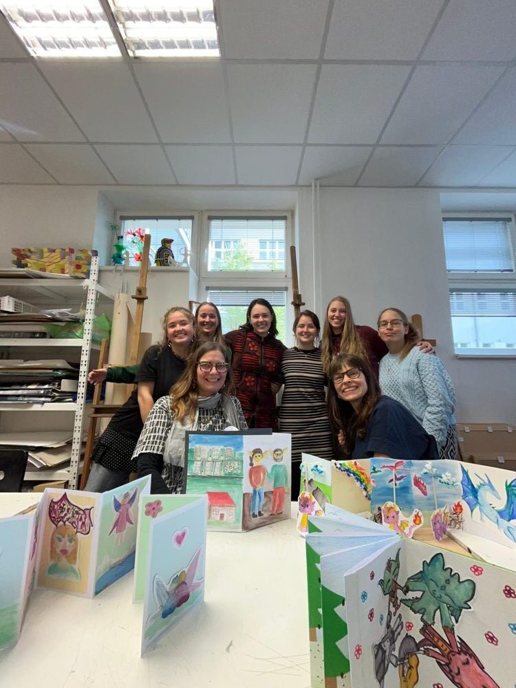 Mentalization-Based Art Therapy collaboration with Prof. Tamryn McDermott